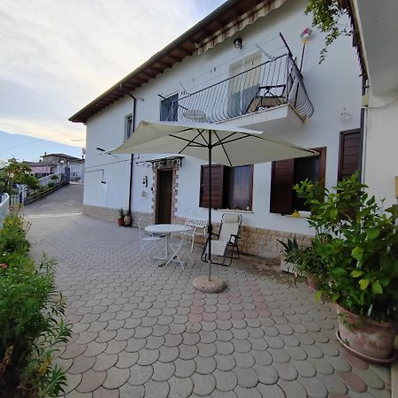 Casa San Giacomo Poggio Bustone 外观 照片