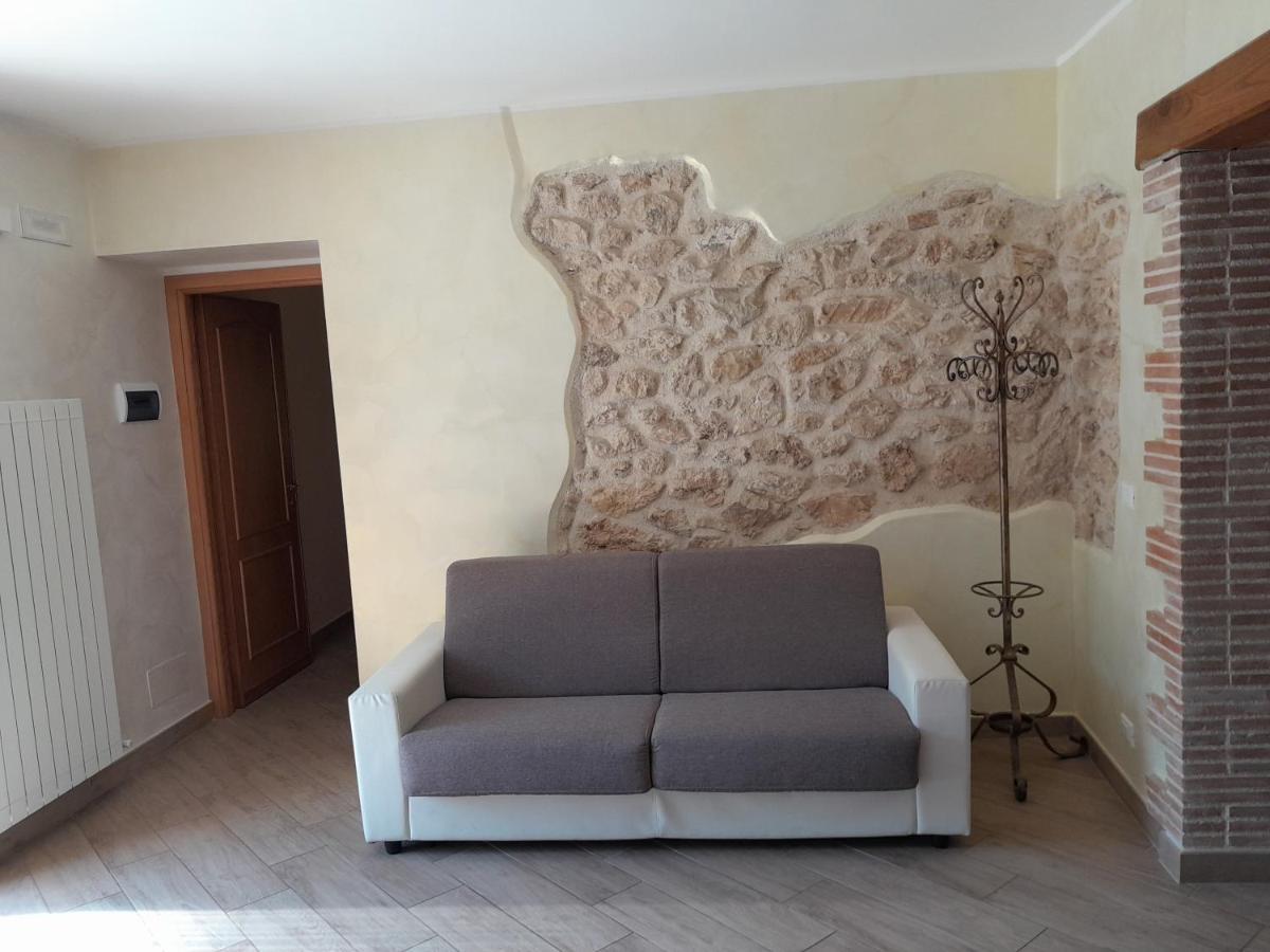 Casa San Giacomo Poggio Bustone 外观 照片