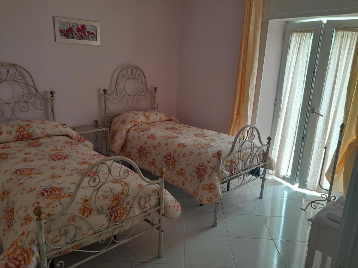 Casa San Giacomo Poggio Bustone 外观 照片