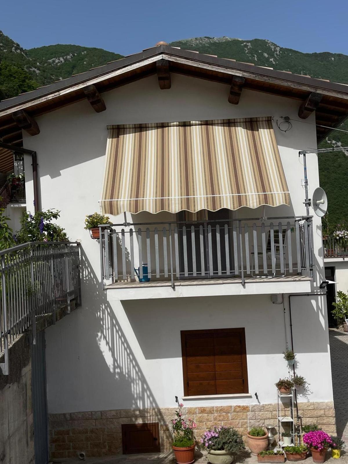 Casa San Giacomo Poggio Bustone 外观 照片