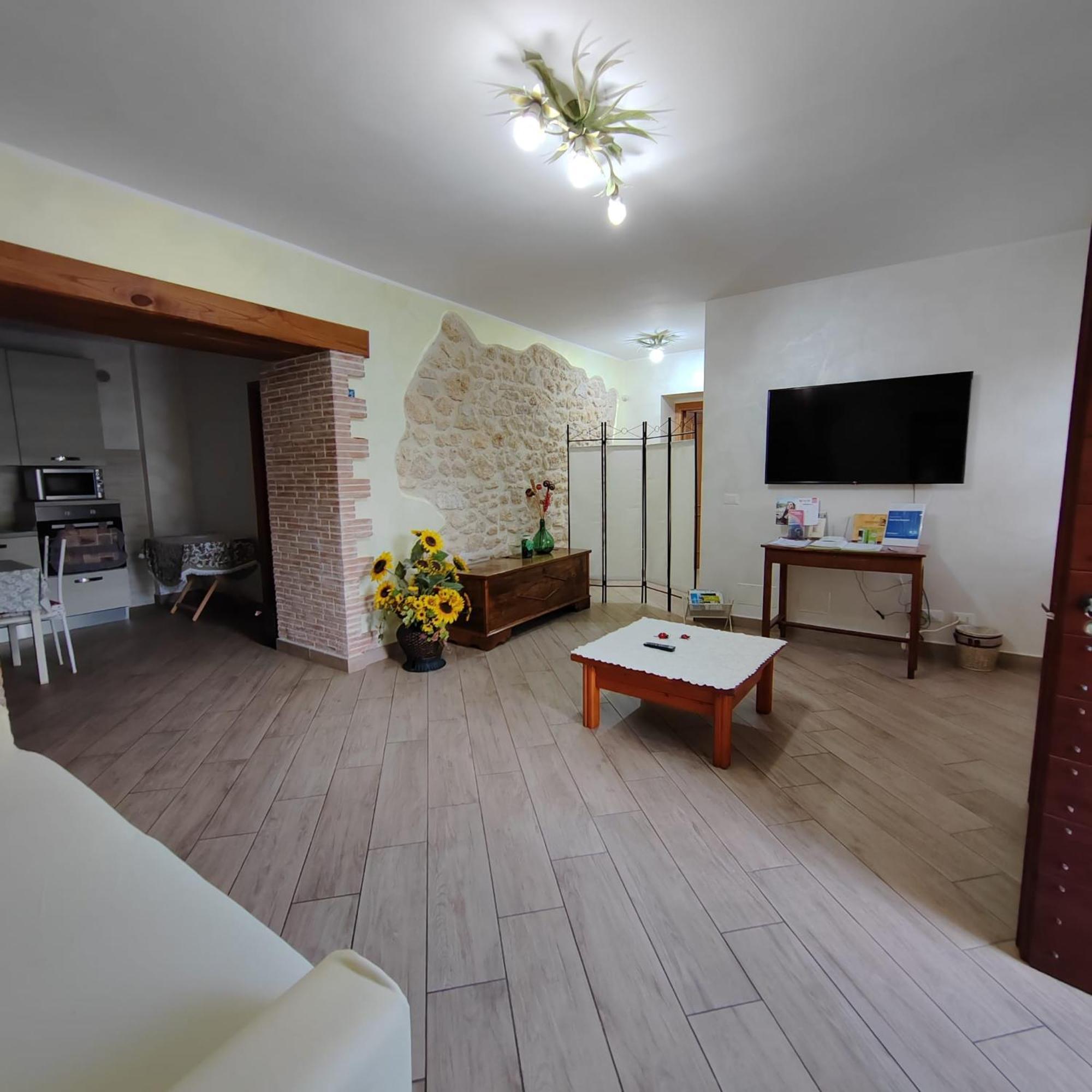 Casa San Giacomo Poggio Bustone 外观 照片