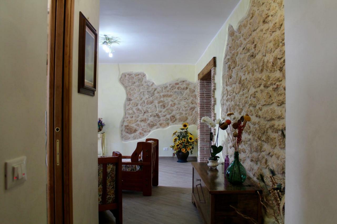 Casa San Giacomo Poggio Bustone 外观 照片